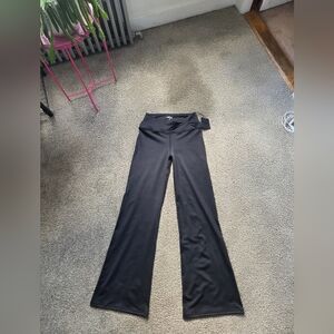 BOOTY BY BRABANTS - FLARE YOGA PANTS